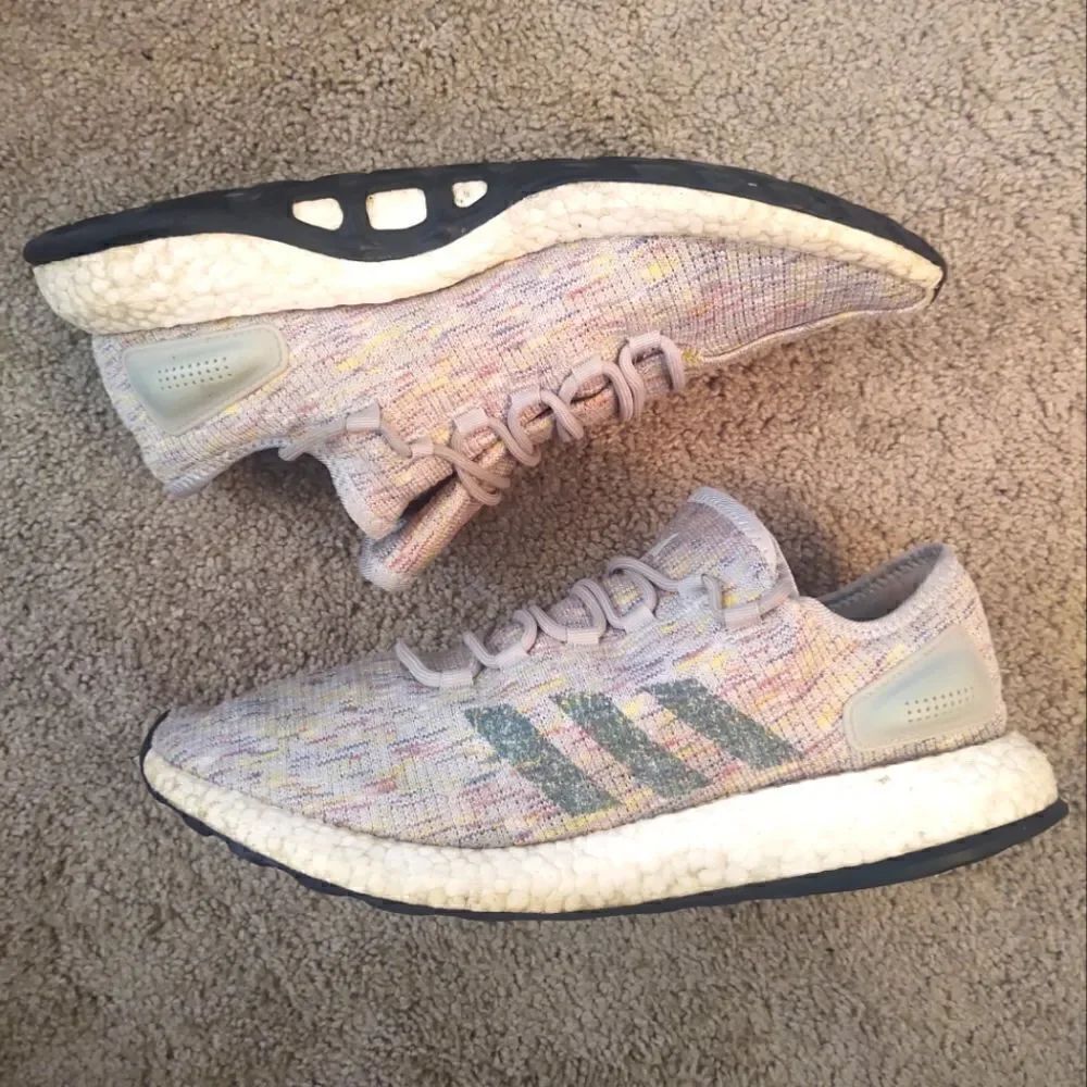 Adidas Pureboost Men Sneakers Ash Silver/Green/Yellow AQ0051 SZ 11.5 PRE-OWNED
